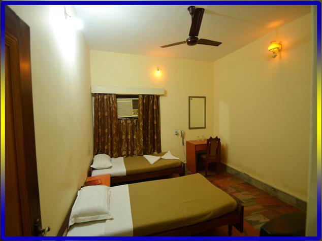 Hotel Shashi International